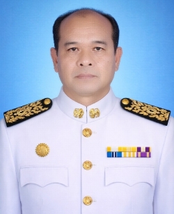 นายพรเทพ รูปหล่อ